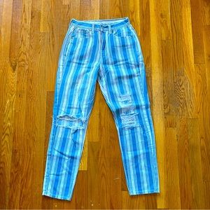 American eagle mom jeans